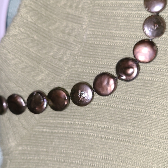 Black Peacock Freshwater Coin Pearls 16" Necklace with Fancy Silver Clasp - Picture 2 of 9